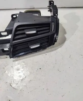 BMW X5 F15 Dashboard side air vent grill/cover trim 925292610 0868010