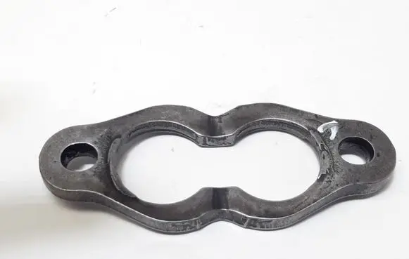 Audi A8 S8 D3 4E Fuel Injector clamp holder
