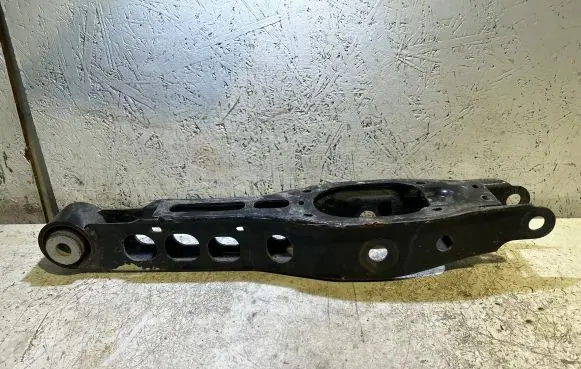 Jeep Grand Wagoneer Rear upper control arm/wishbone