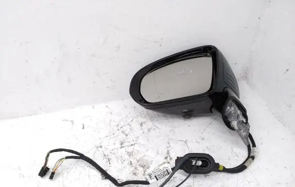 Mercedes-Benz E W238 Front door electric wing mirror A0998108300 0001233987 20180301
