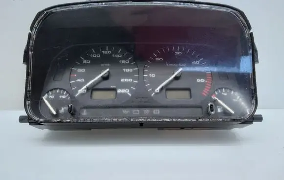 Volkswagen Golf III Speedometer (instrument cluster) 1H6919033