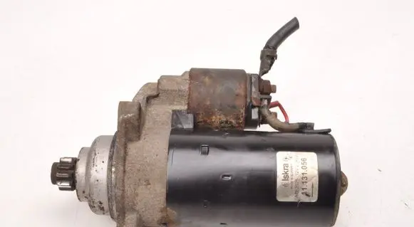 Volkswagen Transporter - Caravelle T4 Starter motor AZE2625