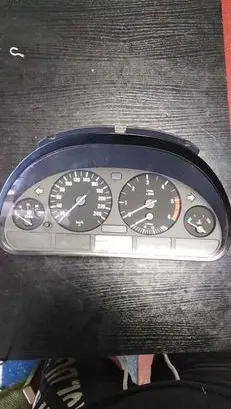 BMW 5 E39 Speedometer (instrument cluster) 8375675