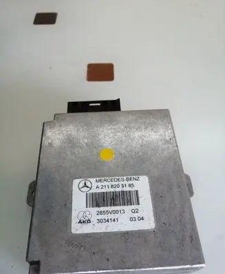 Mercedes-Benz E W211 Phone control unit/module A2118203185 2855V0013 3034141