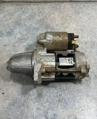 Subaru Forester SK Starter motor 23300AA930 M000TF1171
