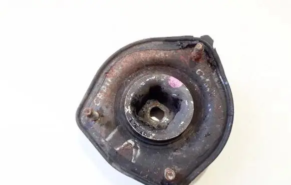 Toyota Carina T210 Coil spring mount 