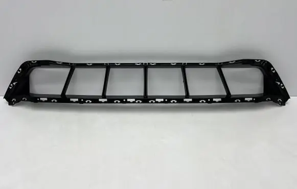 BMW 5 G60 Front bumper lower grill 8084629