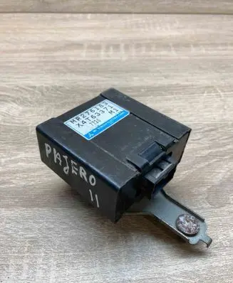 Mitsubishi Pajero Other control units/modules MR276183 X4T63371