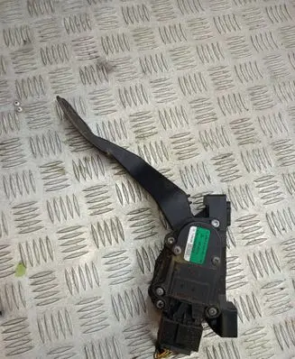 Smart ForFour I Accelerator throttle pedal A4543000104 MR955216 6PV00886602