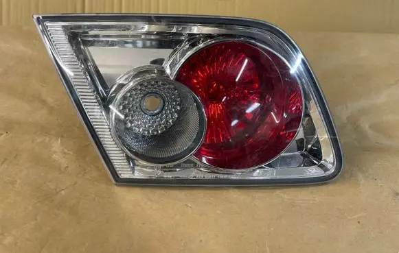 Mazda 6 Tailgate rear/tail lights 22661971