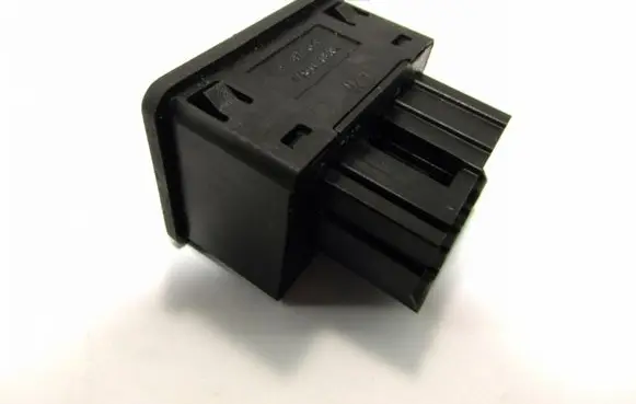 Wing mirror switch