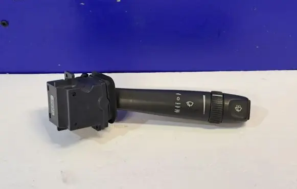 Volvo S60 Wiper control stalk 9452387