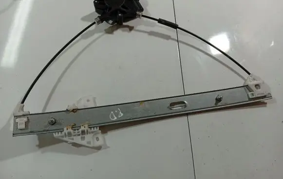 Mazda 3 I Sliding door window regulator with motor