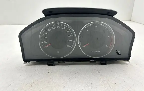 Speedometer (instrument cluster)