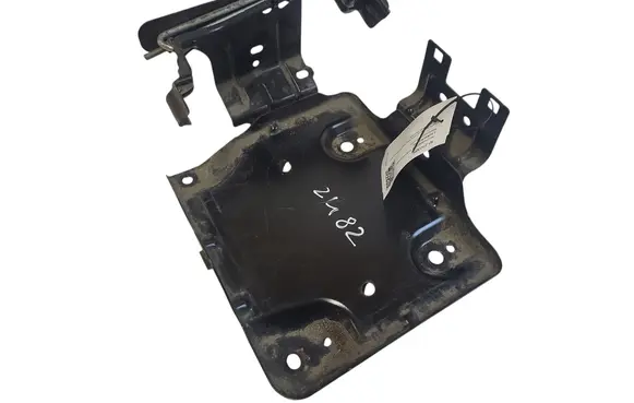 Nissan Leaf II (ZE1) Battery tray 