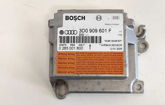 Volkswagen Touareg I Airbag control unit/module 3D0909601F 0285001800