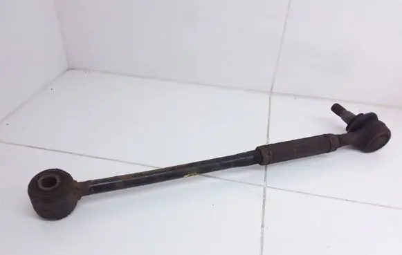 Toyota Avensis T250 Front anti-roll bar/stabilizer link 