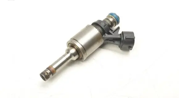 Renault Clio IV Fuel injector 166001KC0A