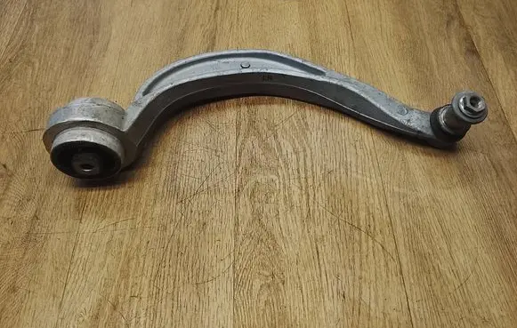 Porsche Macan (95B) Front control arm 4G0407695