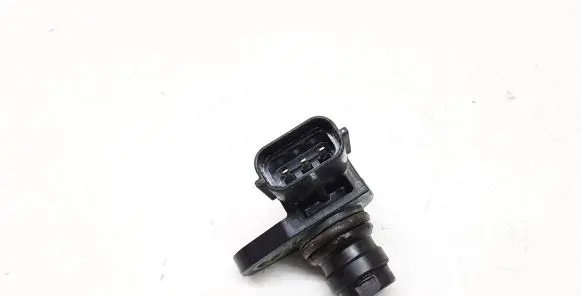 Volvo V70 Camshaft position sensor 8658495