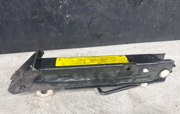 BMW 3 E46 Lift Jack 6766621