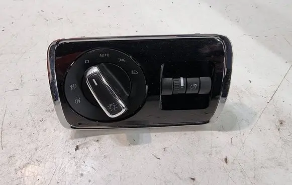 Skoda Superb B6 (3T) Light switch 3T0941431B 0163A