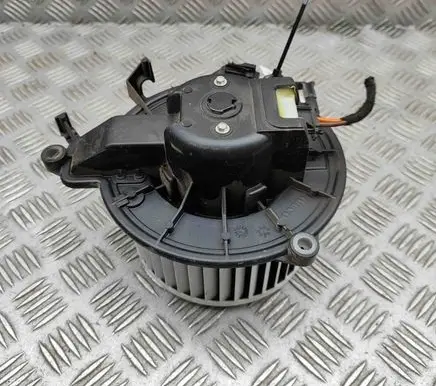 Iveco Daily 6th gen Heater fan/blower