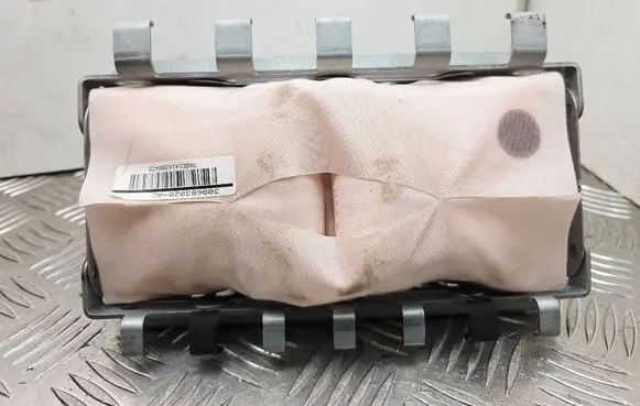 Nissan Juke I F15 Passenger airbag 308683020AC 0589P1000573 PAB31015
