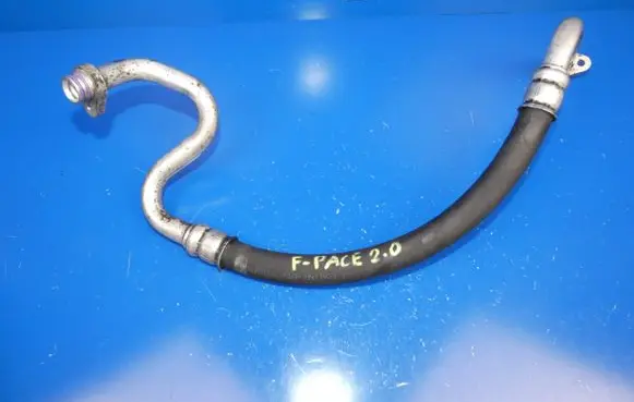 Jaguar F-Pace Air conditioning (A/C) pipe/hose 