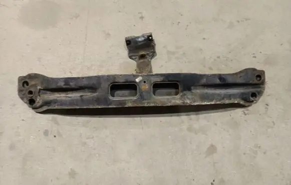 Mitsubishi Colt Front bumper cross member 