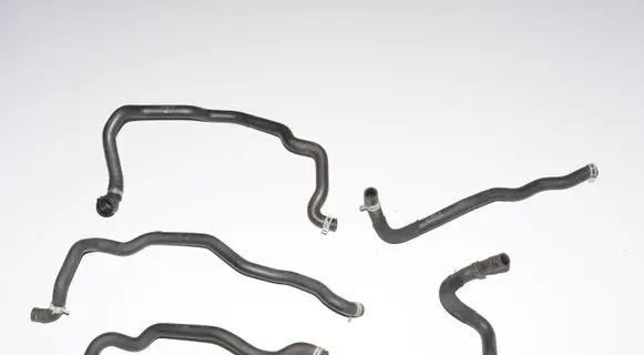 BMW 5 F10 F11 Engine coolant pipe/hose 9170347 9119169 9119168
