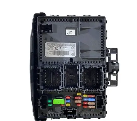 Ford Escape IV BSM Control unit LX6T15604 LX6T15604CCG 20200923