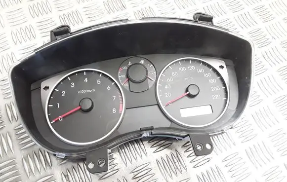Hyundai i20 (PB PBT) Speedometer (instrument cluster) 940031J290