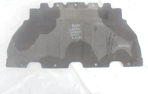 Jeep Grand Cherokee Engine splash shield/under tray 68037063