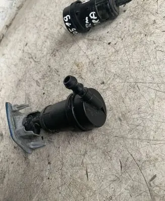 Opel Zafira B Headlight washer spray nozzle 0752170112