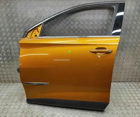 Citroen DS7 Crossback Front door 9819326280