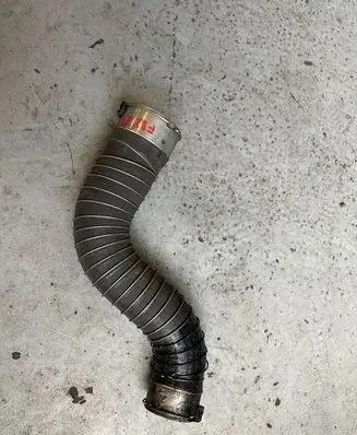 BMW 4 F32 F33 Intercooler hose/pipe 05211867 8515515
