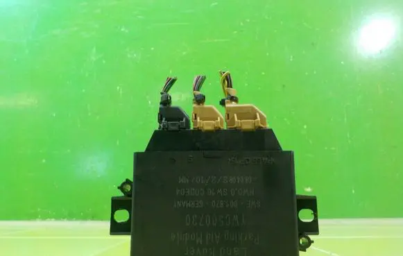 Land Rover Range Rover Sport L320 Central body control module YWC500730 XP245