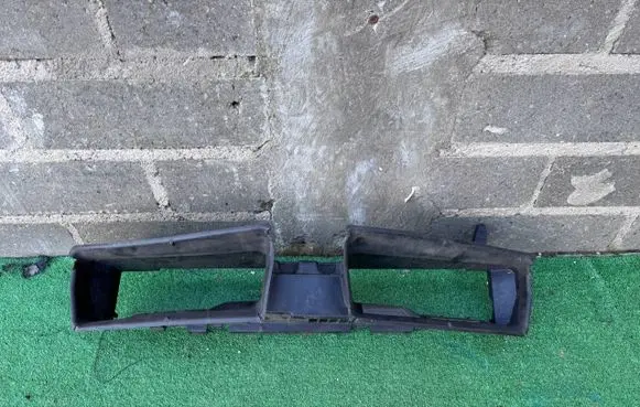 Opel Astra L Intercooler air guide/duct channel 9842350180