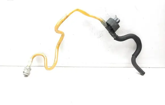 BMW 5 E60 E61 Fuel line pipe