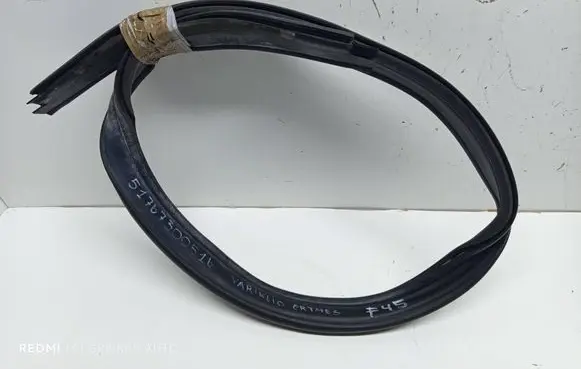 BMW 2 F45 Engine compartment rubber 51767300516