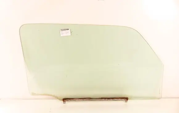 Suzuki Jimny Front door window/glass (coupe) 