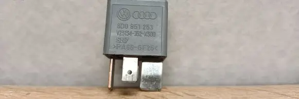 Opel Meriva A Other relay 8D0951253 V23134J52X300