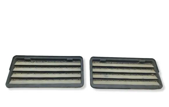 Ford F150 Quarter panel pressure vent HC3B25280B62A