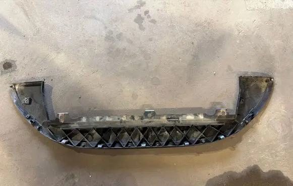 Volvo XC60 Front bumper skid plate/under tray 30763421