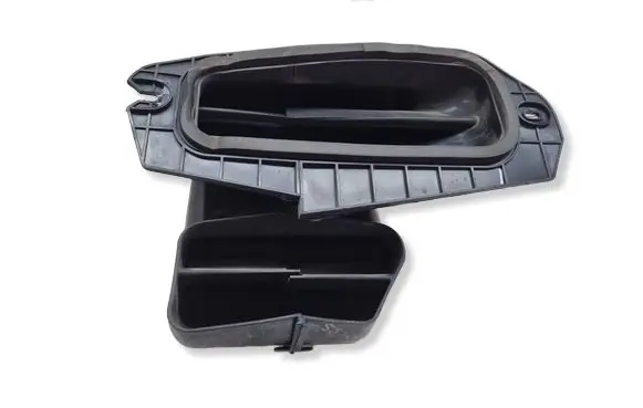 Jeep Grand Cherokee Intercooler air channel guide 68245830AA