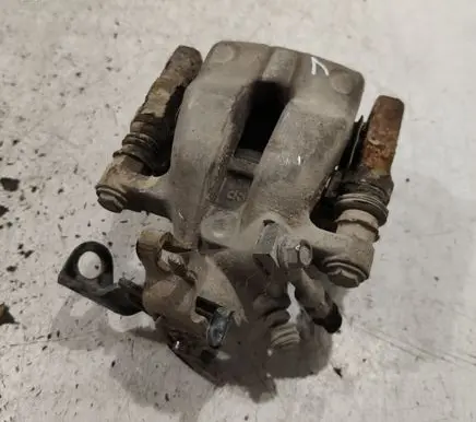Opel Astra H Rear brake caliper