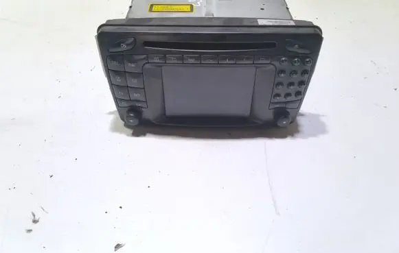Mercedes-Benz C W203 Radio/CD/DVD/GPS head unit A2038209689