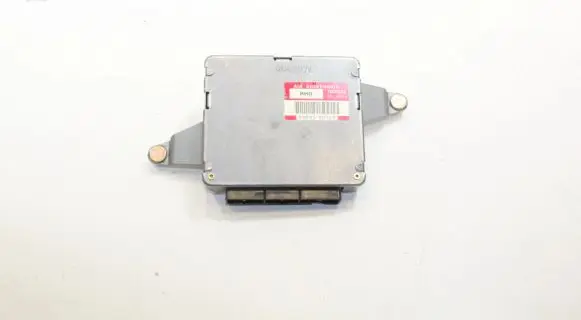Lexus LS 430 Air suspension control unit module (rear) 8929350120