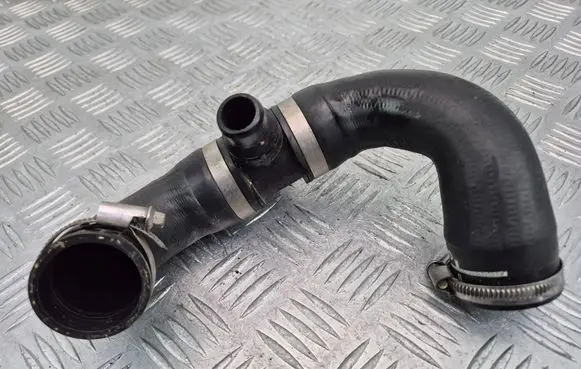 BMW 5 GT F07 Engine coolant pipe/hose 8645481 16269713